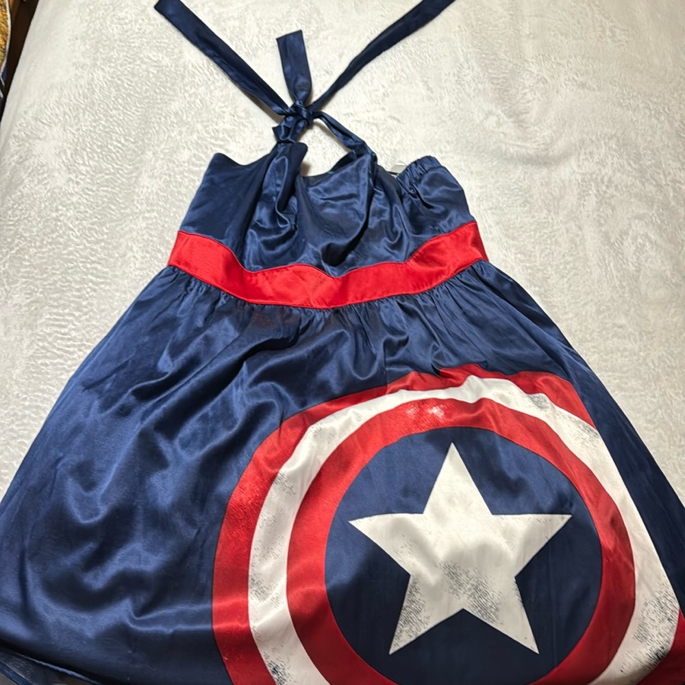 Hot Topic women’s Captain America Shield dress. New with tags.